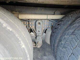 2009-renault-premium-1411699-45209790