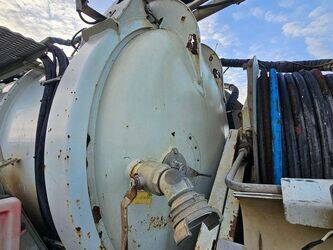 2009-renault-premium-1411699-45209799