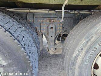 2009-renault-premium-1411699-45209804