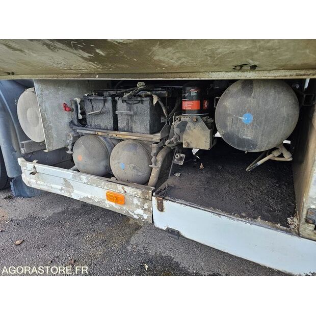 2009 Renault PREMIUM-45209808