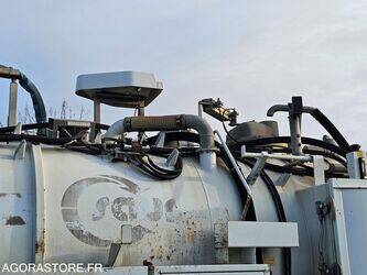 2009-renault-premium-1411699-45209817