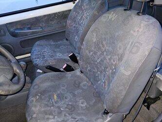 2005-renault-twingo-1411700-45209826