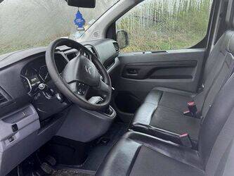 2019-citroen-jumpy-1411703-45209874
