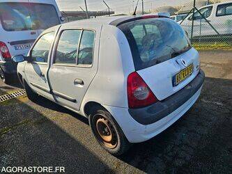 2006-renault-clio-1411711-45209959