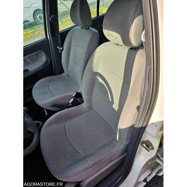 2006 Renault Clio-45209960