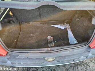 2006-renault-clio-1411711-45209968