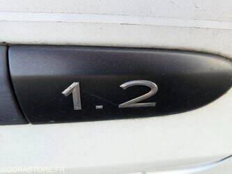 2006-renault-clio-1411711-45209976