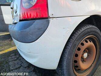 2006-renault-clio-1411711-45209978