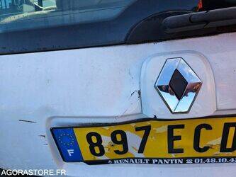 2006-renault-clio-1411711-45209981