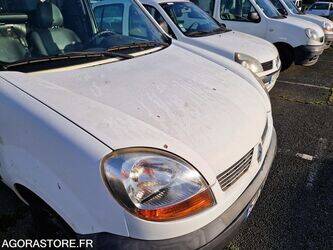 2004-renault-kangoo-1411712-45209995