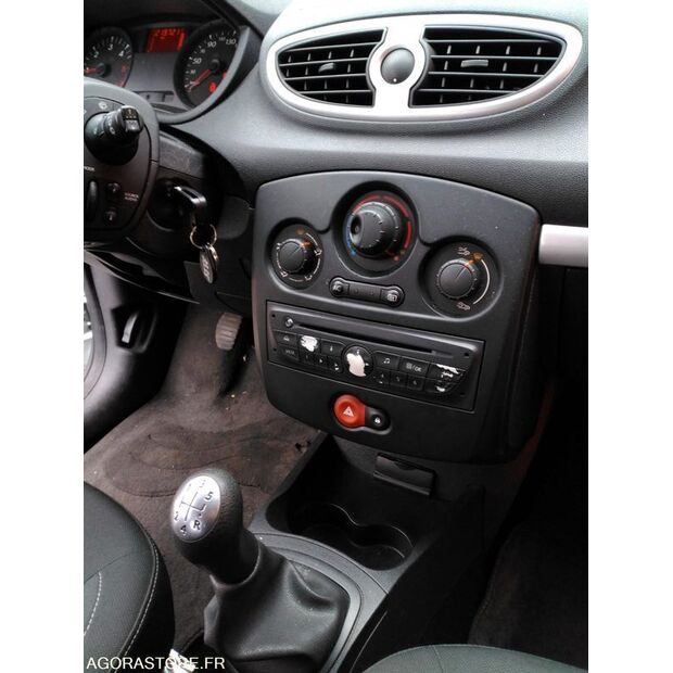 2009 Renault Clio-45210026