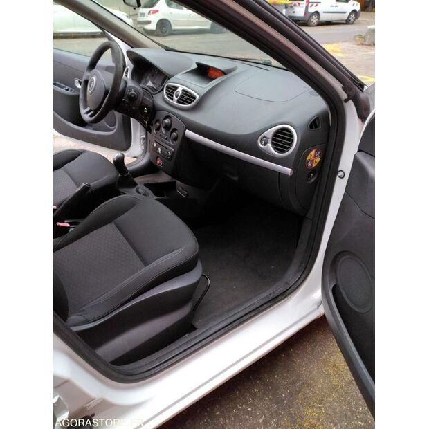 2009 Renault Clio-45210027