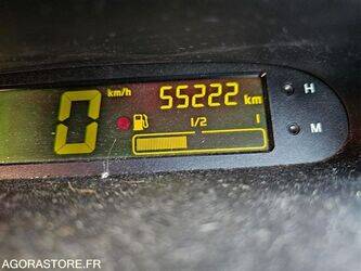 2005-renault-twingo-1411715-45210039