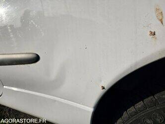 2005-renault-twingo-1411715-45210051