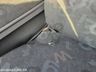 2005-renault-twingo-1411715-45210053