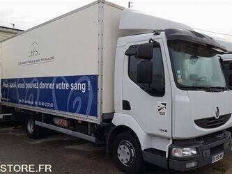 صورة ل شاحنات 2011 رينو Midlum