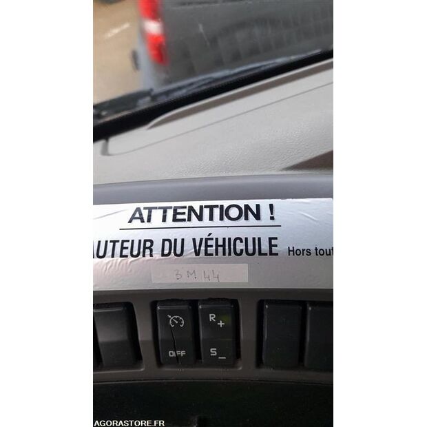 2011 رينو Midlum-45210068