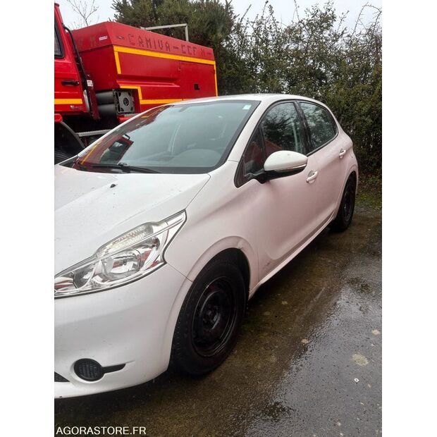 2015 Peugeot 208-45210075