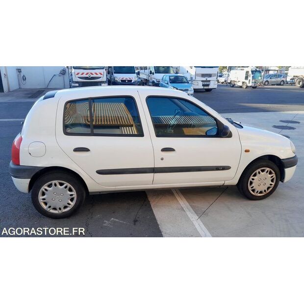 1999 Renault Clio-45210173