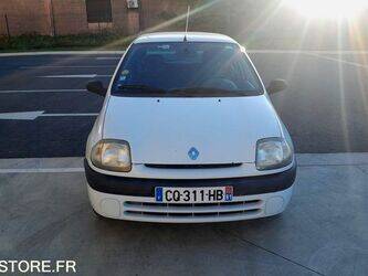1999-renault-clio-1411726-45210174