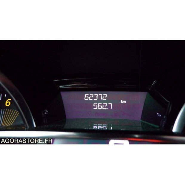 2015 Renault Clio-45210211