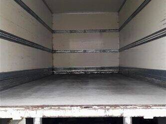 2011-renault-midlum-1411732-45210219