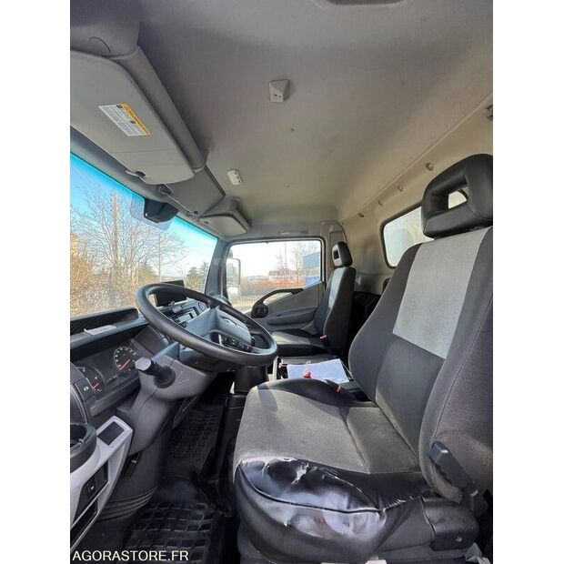 2015 Renault D-45210285