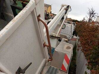 nissan-cabstar-1410856-45210390