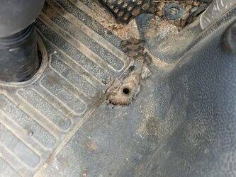 nissan-cabstar-1410856-45210394