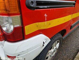 2006-renault-kangoo-1410874-45210410