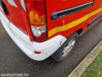 2006-renault-kangoo-1410874-45210411