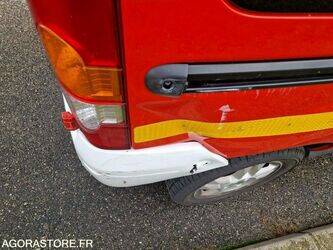 2006-renault-kangoo-1410874-45210412