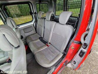 2006-renault-kangoo-1410874-45210415