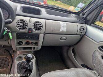 2006-renault-kangoo-1410874-45210425