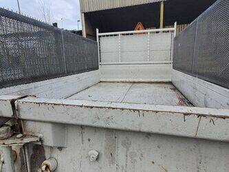 2012-renault-maxity-1410899-45210512