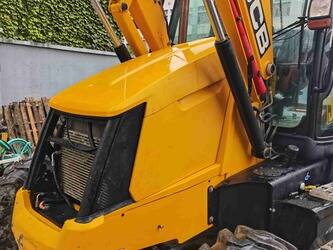 2022-jcb-3cx-1411750-45210606