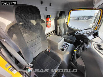 2016-mercedes-benz-atego-1524-1331651-45210695