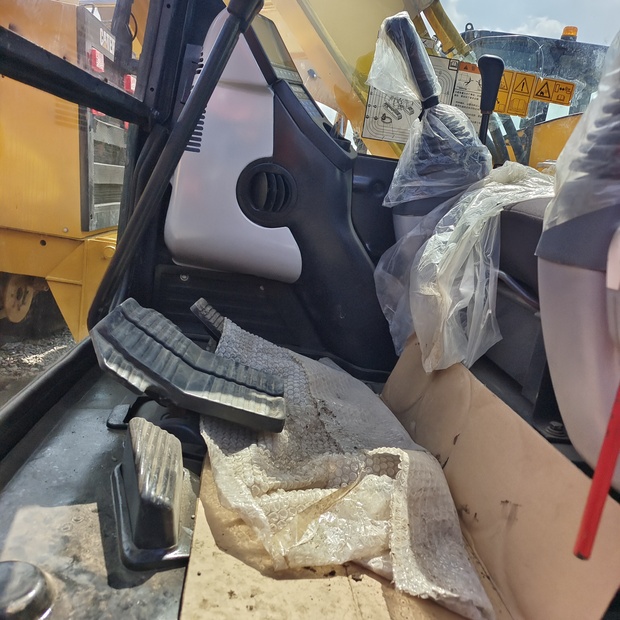 2024 Komatsu PC70-45210838