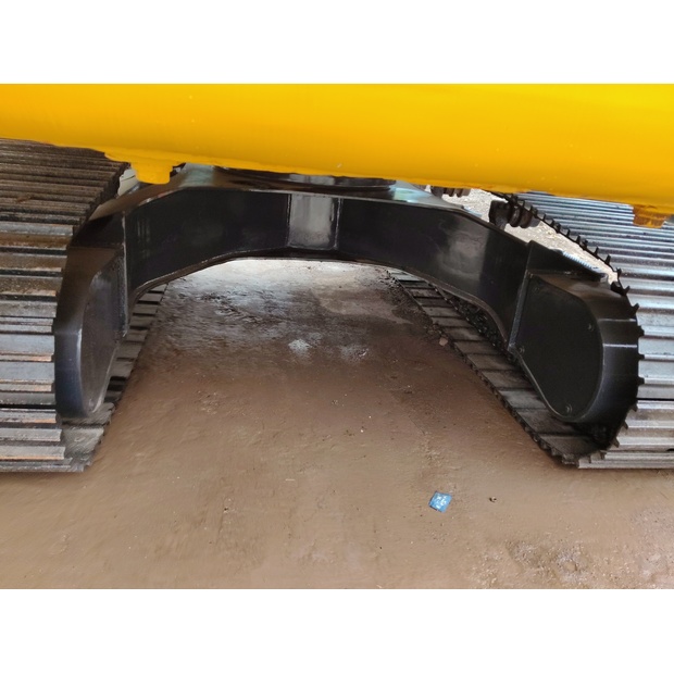 2024 كوماتسو PC200-8-45210975