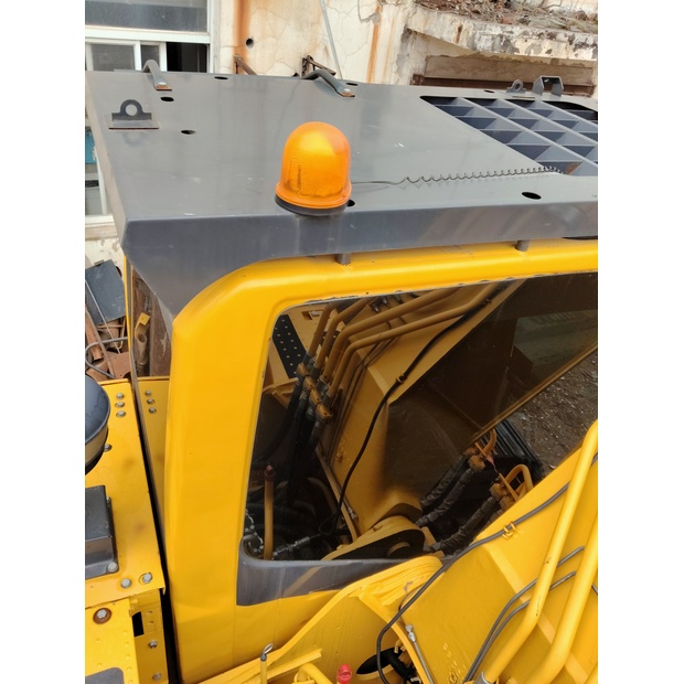 2024 كوماتسو PC200-8-45210993