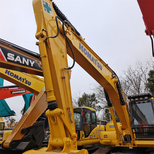 2024 Komatsu PC210-8-45210997