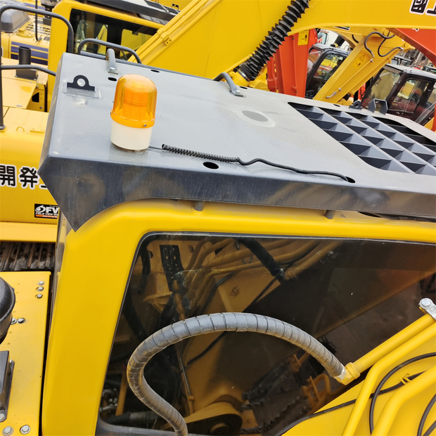 2024 Komatsu PC210-8-45211014