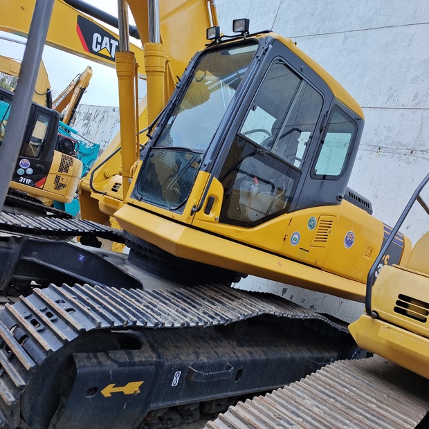 2024 Komatsu PC300-7-45211142