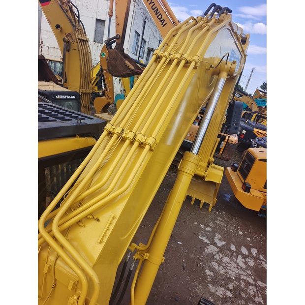 2024 Komatsu PC300-7-45211161