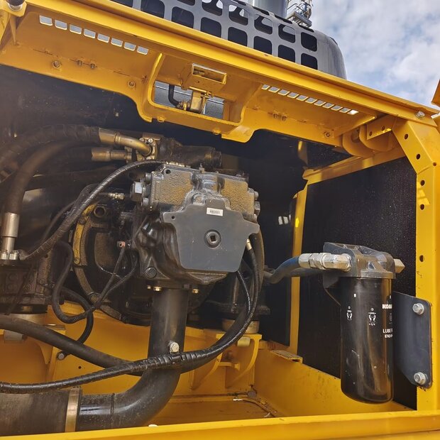 2023 كوماتسو PC350-7-45211225