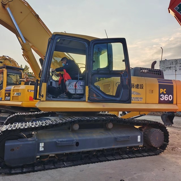 2023 كوماتسو PC360-7-45211300