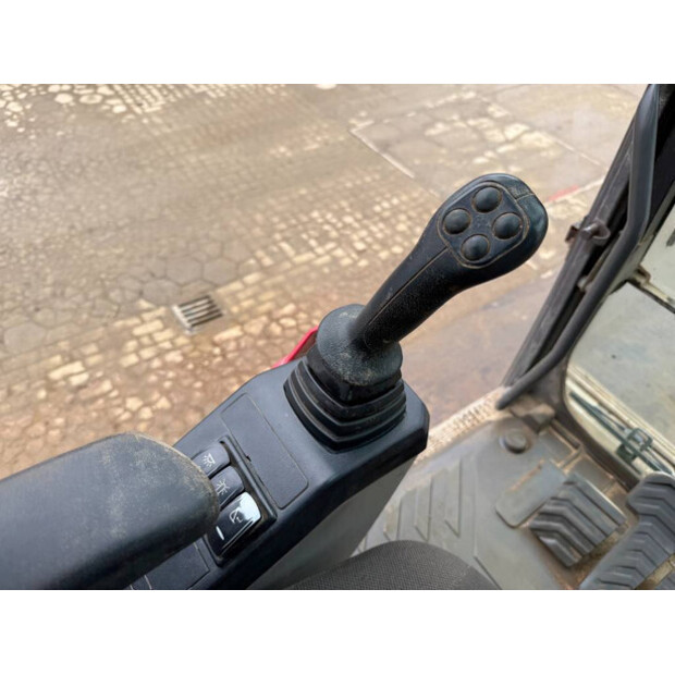 2020 Volvo EC300EL-45211513