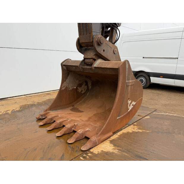 2020 Volvo EC300EL-45211520