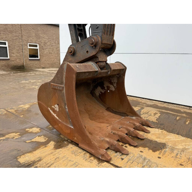 2020 Volvo EC300EL-45211524