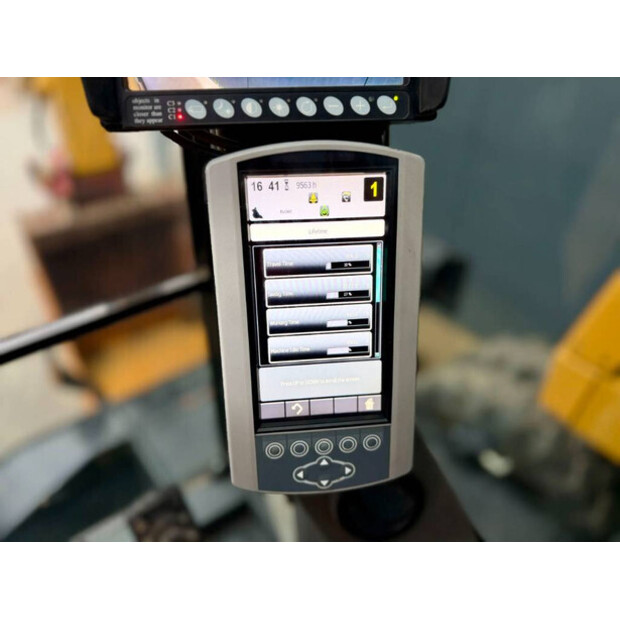 2015 كاتربيلر M318F-45211795